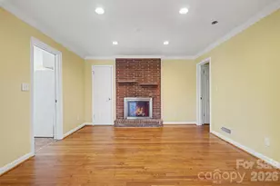 1215 Robinhood Cir, Charlotte, NC 28227 - Photo 11