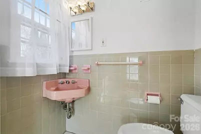 1215 Robinhood Circle, Charlotte, NC 28227 - Photo 21