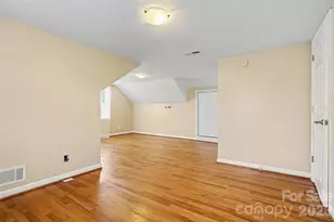 1215 Robinhood Cir, Charlotte, NC 28227 - Photo 25