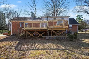 1215 Robinhood Cir, Charlotte, NC 28227 - Photo 27