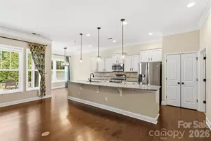 9120 Inverness Bay Rd, Charlotte, NC 28278 - Photo 11