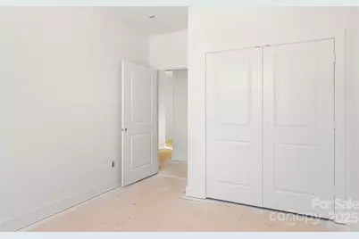 909 S Hoskins Road, Charlotte, NC 28208 - Photo 9