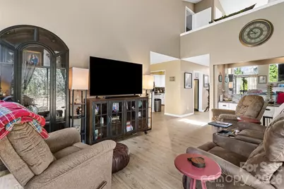 225 Riverview Terrace, Clover, SC 29710 - Photo 5