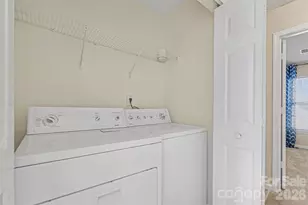 4557 Antelope Ln, Charlotte, NC 28269 - Photo 19