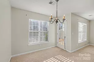 4557 Antelope Ln, Charlotte, NC 28269 - Photo 9