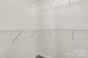 4557 Antelope Ln, Charlotte, NC 28269 - Photo 15