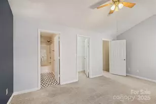 4557 Antelope Ln, Charlotte, NC 28269 - Photo 13