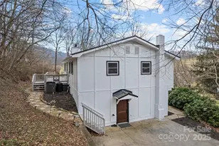 144 Pinehaven Dr, Clyde, NC 28721 - Photo 37