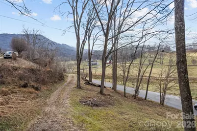 144 Pinehaven Drive, Clyde, NC 28721 - Photo 3