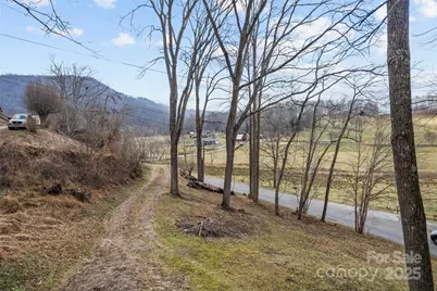 144 Pinehaven Drive, Clyde, NC 28721 - Photo 31