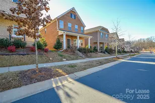 3215 Lisburn St, Charlotte, NC 28227 - Photo 3