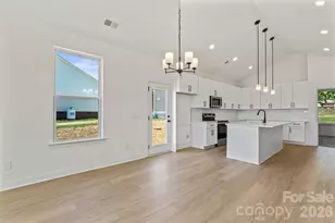 113 E Edinburgh Ct, Statesville, NC 28625 - Photo 11