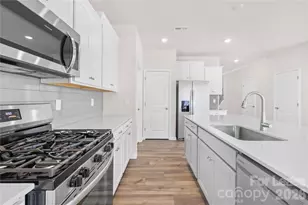 1609 Swallow Tail Dr, Belmont, NC 28012 - Photo 15