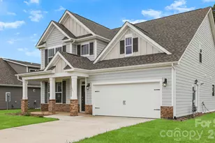 661 River Btm Rd, Fletcher, NC 28792 - Photo 5