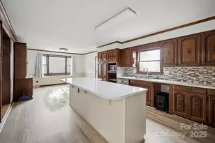 1035 Timberlane Dr, Lincolnton, NC 28092 - Photo 7