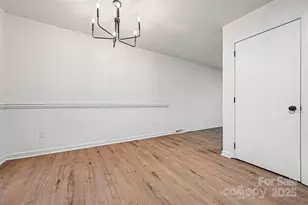 5001 Lakecrest Dr, Charlotte, NC 28215 - Photo 13