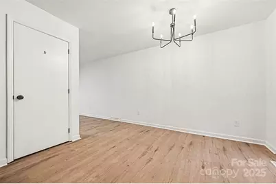 5003 Lakecrest Drive, Charlotte, NC 28215 - Photo 13