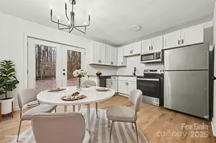 5003 Lakecrest Dr, Charlotte, NC 28215 - Photo 3