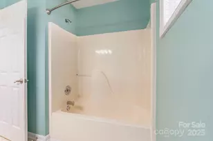 8610 Harmony Bridge Pl, Charlotte, NC 28216 - Photo 33