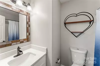 4962 Bentgrass Run Drive, Charlotte, NC 28269 - Photo 17