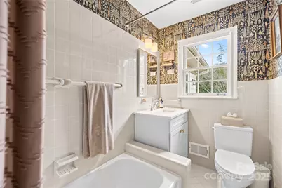 1639 Wensley Drive, Charlotte, NC 28210 - Photo 29