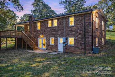 3515 12th Street Drive NE, Hickory, NC 28601 - Photo 27