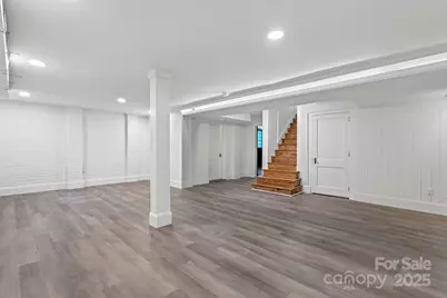 625 4th Street Drive NW, Hickory, NC 28601 - Photo 33