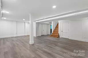 625 4th St Dr NW, Hickory, NC 28601 - Photo 33