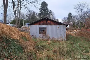 101 Knight Dr, Clyde, NC 28721 - Photo 7