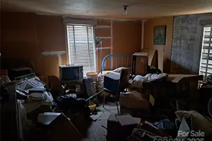 101 Knight Dr, Clyde, NC 28721 - Photo 17