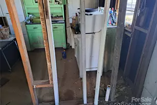 101 Knight Dr, Clyde, NC 28721 - Photo 25