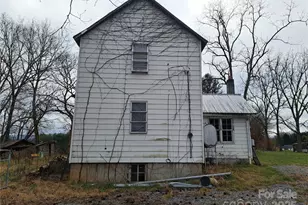 101 Knight Dr, Clyde, NC 28721 - Photo 3