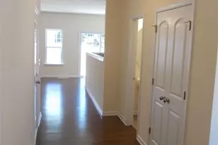 4602 Quinton Ln, Charlotte, NC 28269 - Photo 3