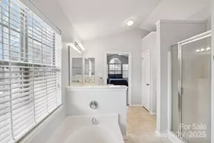 8426 Red Cypress Ct, Charlotte, NC 28216 - Photo 19