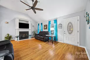 2306 Kestrel Dr, Rock Hill, SC 29732 - Photo 5