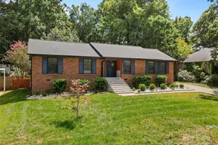 4500 Dawnwood Dr, Charlotte, NC 28212 - Photo 3