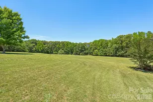 160 Allison Rd, Cowpens, SC 29330 - Photo 11