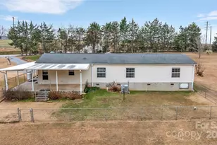 160 Allison Rd, Cowpens, SC 29330 - Photo 3