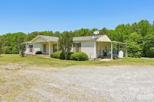 160 Allison Rd, Cowpens, SC 29330 - Photo 3