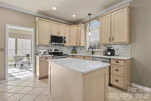 8119 Brookings Dr, Charlotte, NC 28269 - Photo 13