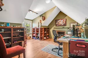 616 Erkwood Dr, Hendersonville, NC 28739 - Photo 21