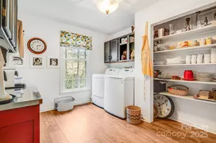 616 Erkwood Dr, Hendersonville, NC 28739 - Photo 19