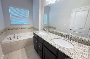 1543 S Church St, Charlotte, NC 28203 - Photo 9