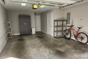 638 E 10th St, Charlotte, NC 28202 - Photo 25