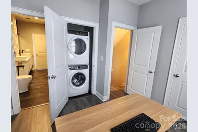 638 E 10th Street, Charlotte, NC 28202 - Photo 15