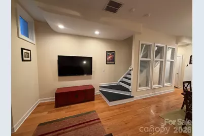638 E 10th Street, Charlotte, NC 28202 - Photo 7