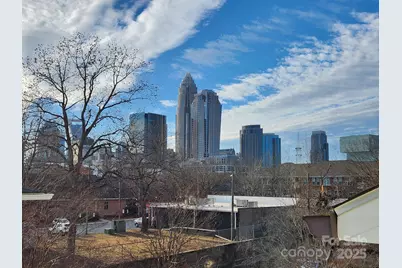 638 E 10th Street, Charlotte, NC 28202 - Photo 1