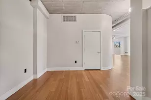 505 E Sixth St, Charlotte, NC 28202 - Photo 11