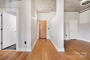 505 E Sixth St, Charlotte, NC 28202 - Photo 5