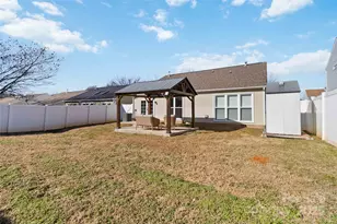 7442 Stone Mountain Ct, Charlotte, NC 28262 - Photo 29